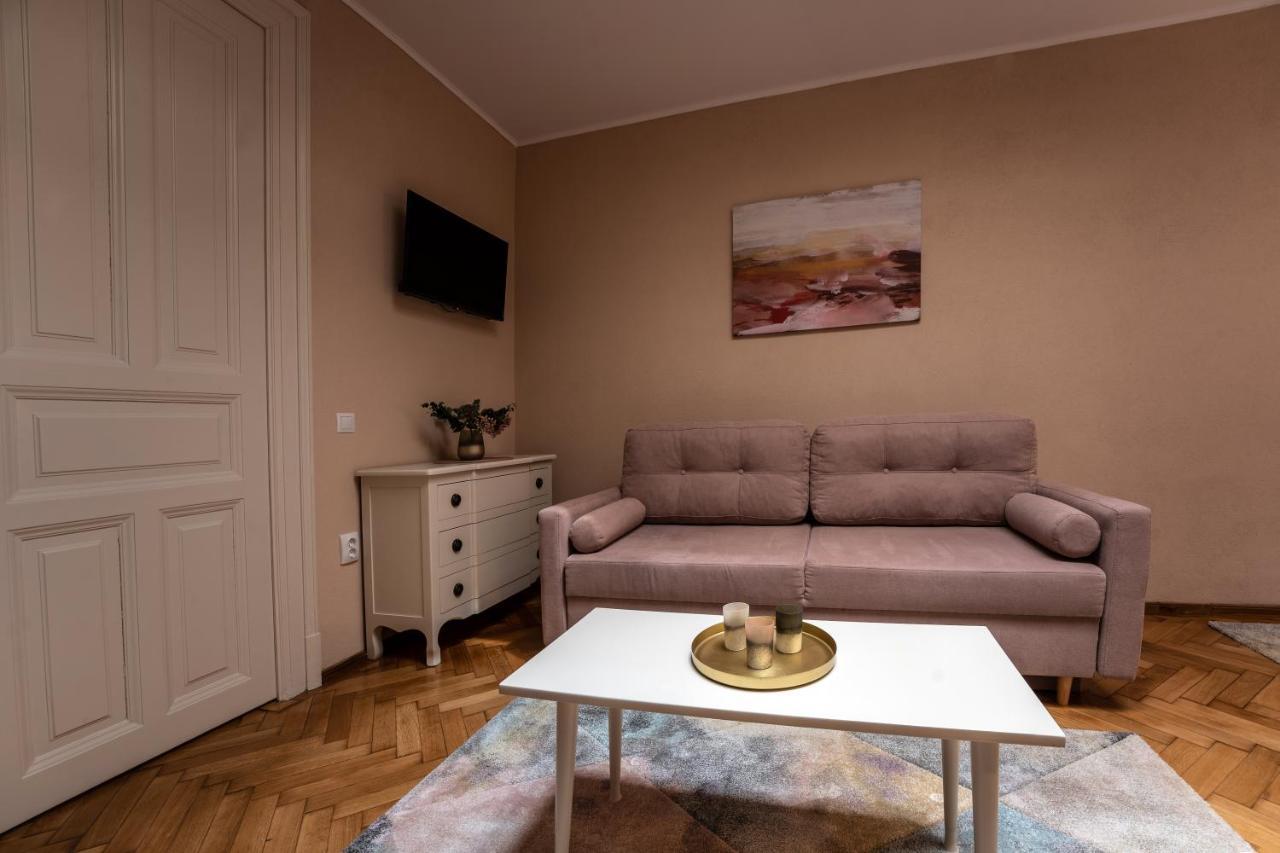 Rendez-Vous Apartment Сигишоара Екстериор снимка